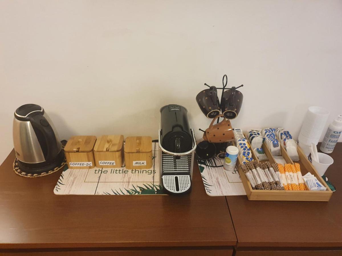 Hostal Rio De Castro Barcelona Zewnętrze zdjęcie