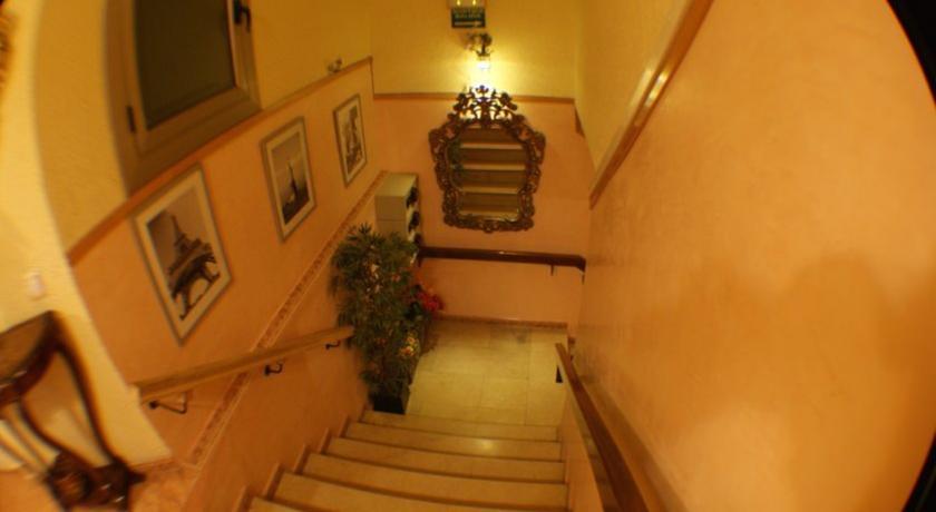 Hostal Rio De Castro Barcelona Zewnętrze zdjęcie
