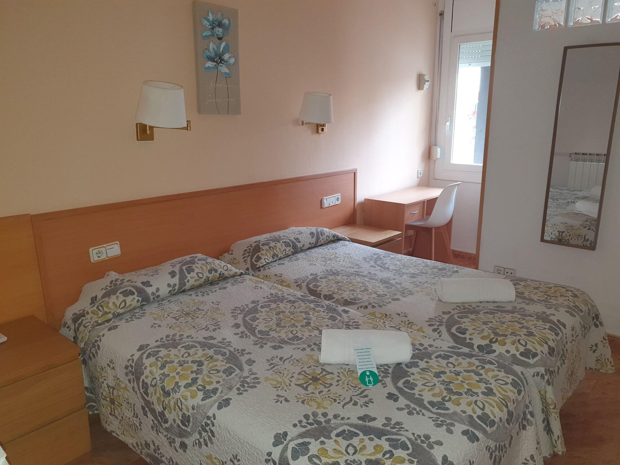 Hostal Rio De Castro Barcelona Zewnętrze zdjęcie