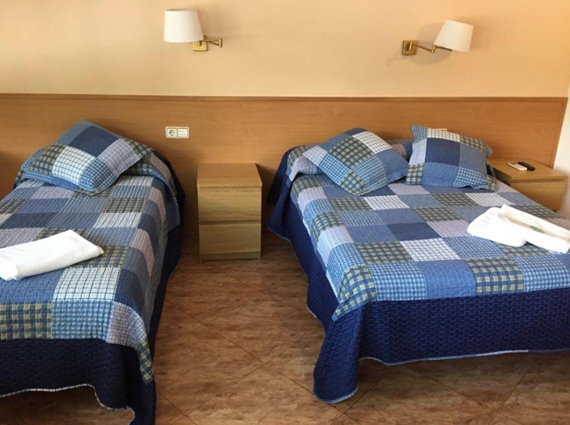 Hostal Rio De Castro Barcelona Zewnętrze zdjęcie